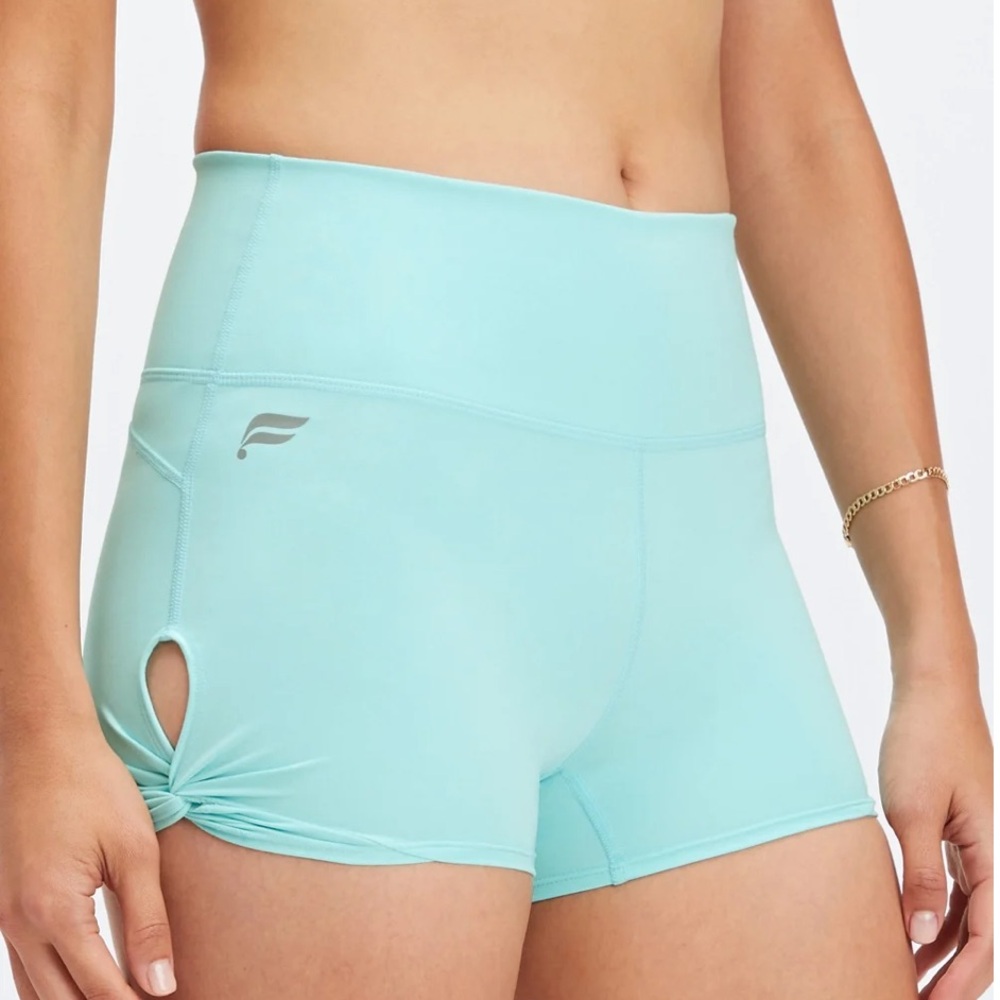 Fabletics Oasis Twist Shorts